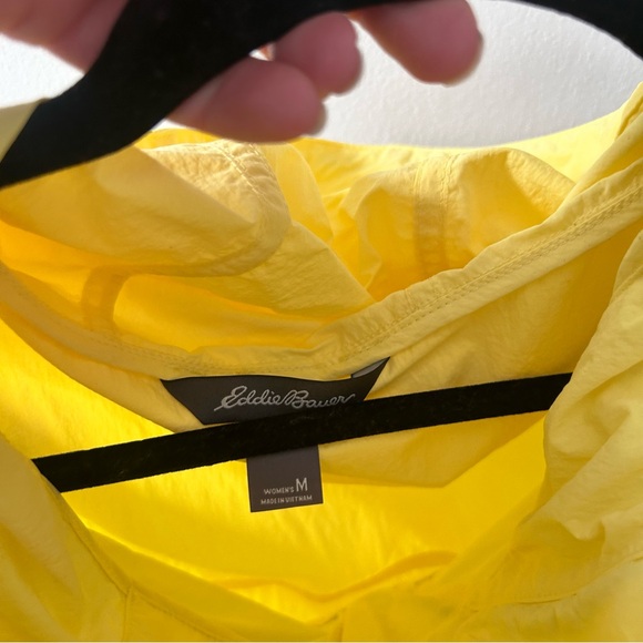NWOT Eddie Bauer Women’s Packable Wind Jacket - Yellow - Picture 3 of 8